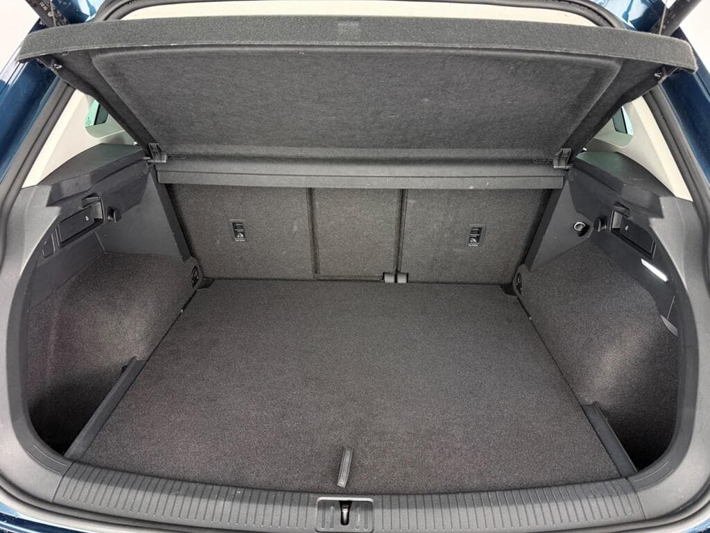 Volkswagen Tiguan 2.0 TDI Elegance SUV 5dr Diesel DSG Euro 6 (s/s) (150 ps)