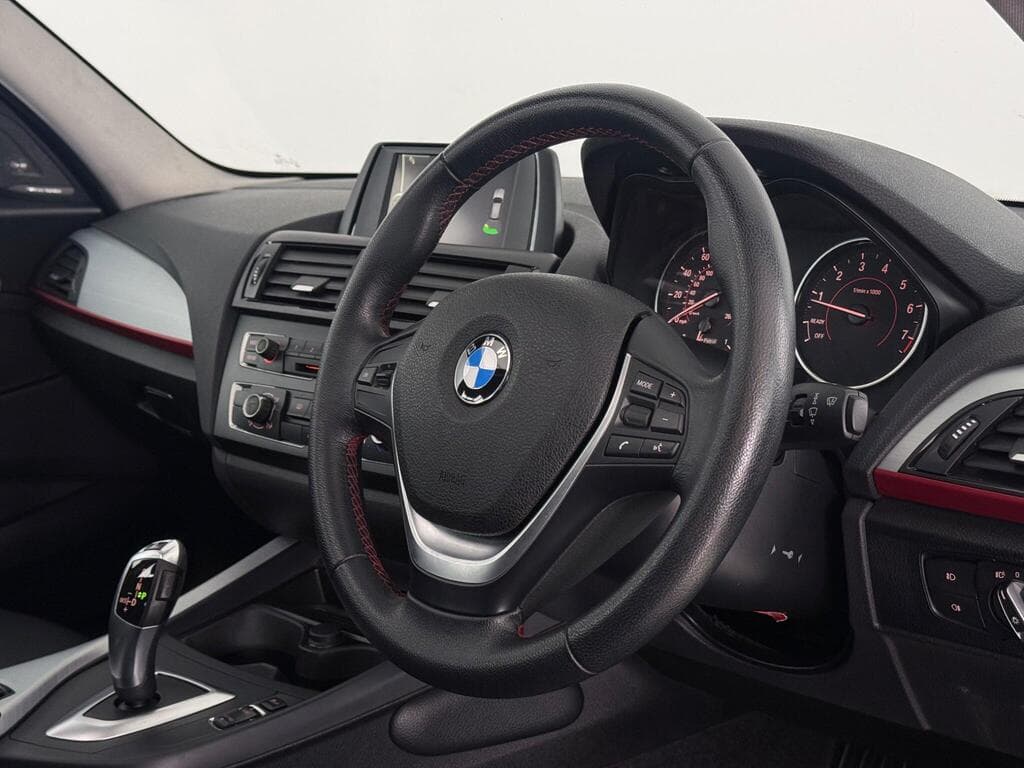 BMW 1 Series 1.6 116i Sport Hatchback 5dr Petrol Manual Euro 4 (115 ps)