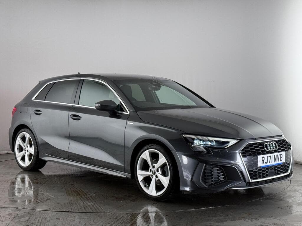 2022 Audi A3 1.5 TFSI 35 S line Sportback S Tronic Euro 6 (s/s) 5dr 2022 photo