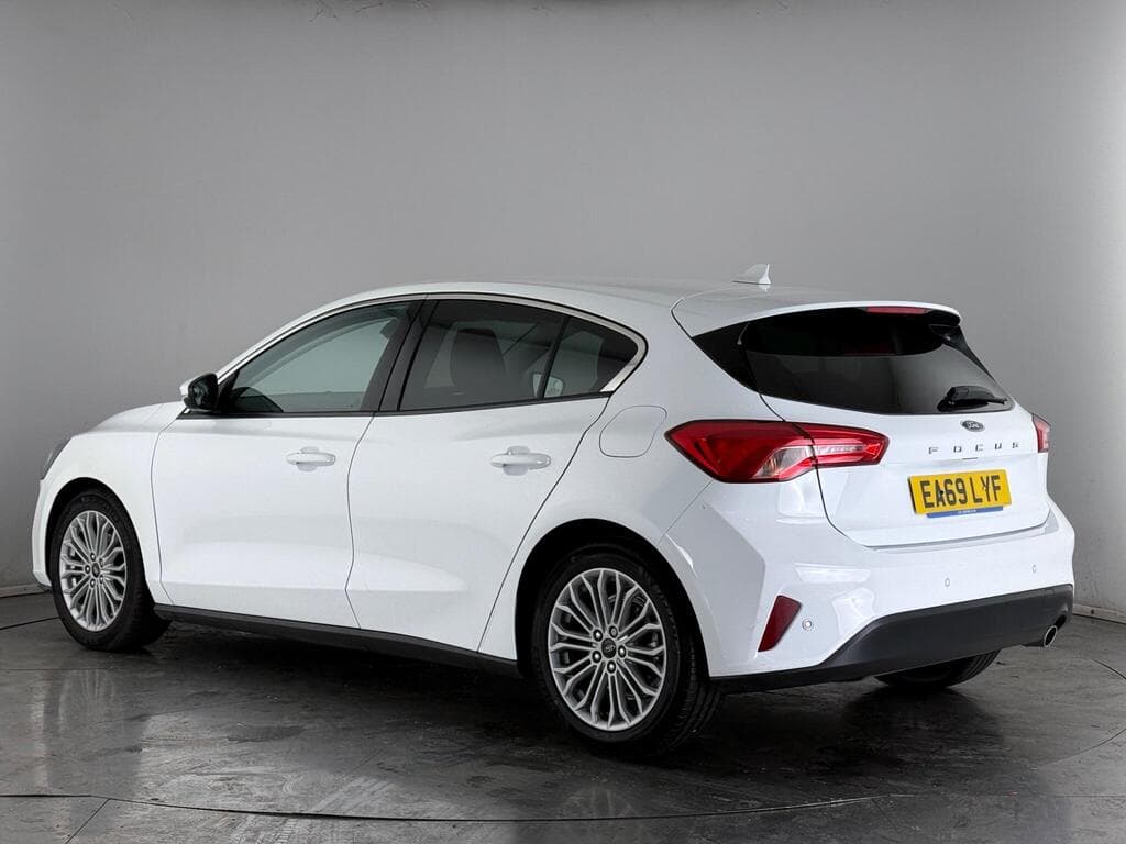 FORD FOCUS 1.0T ECOBOOST TITANIUM X EURO 6 S S 5DR 2019 7,852 MILES... image 5