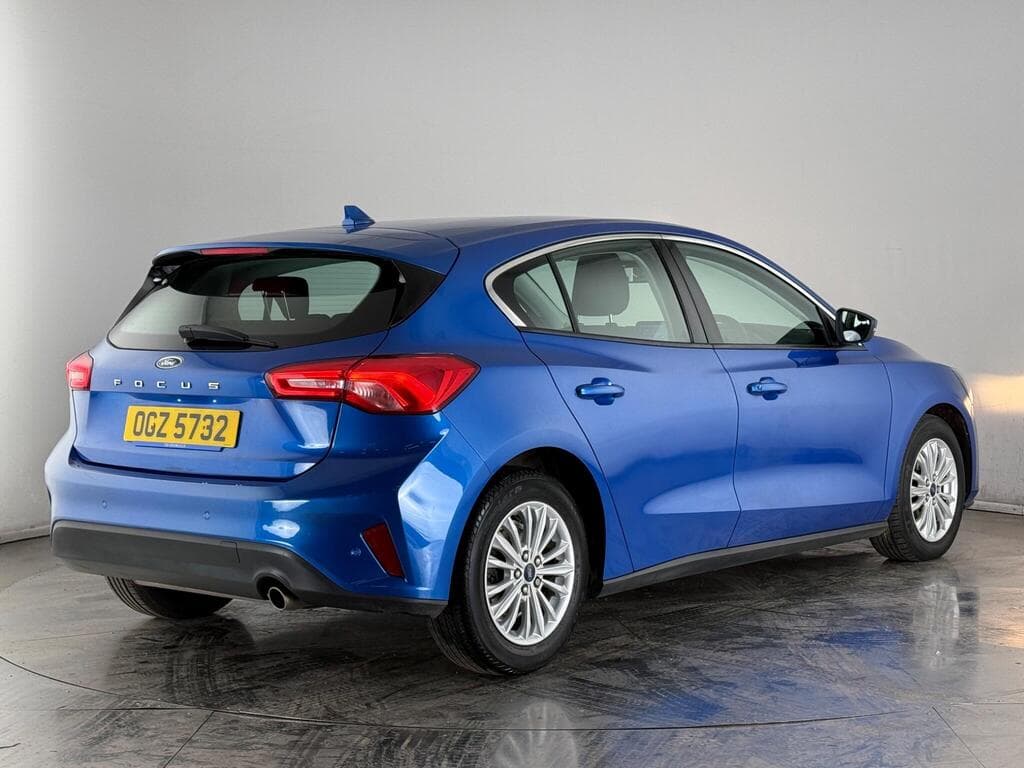 FORD FOCUS 1.0T ECOBOOST TITANIUM EURO 6 S S 5DR 2019 38,948 MILES PETROL... image 8