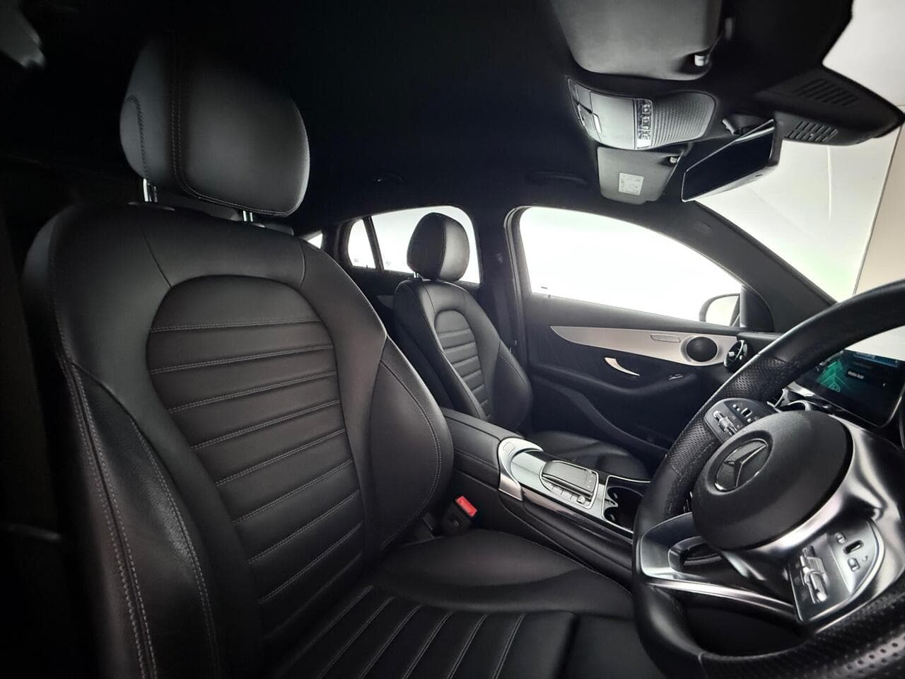 Mercedes-Benz GLC thumbnail Seat Driver