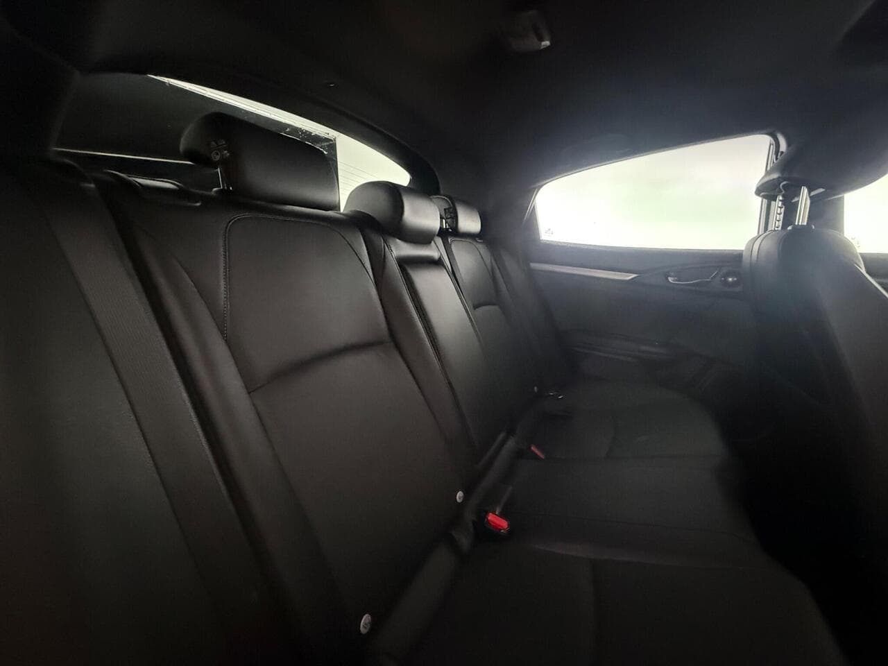 Honda Civic thumbnail Seats Rear