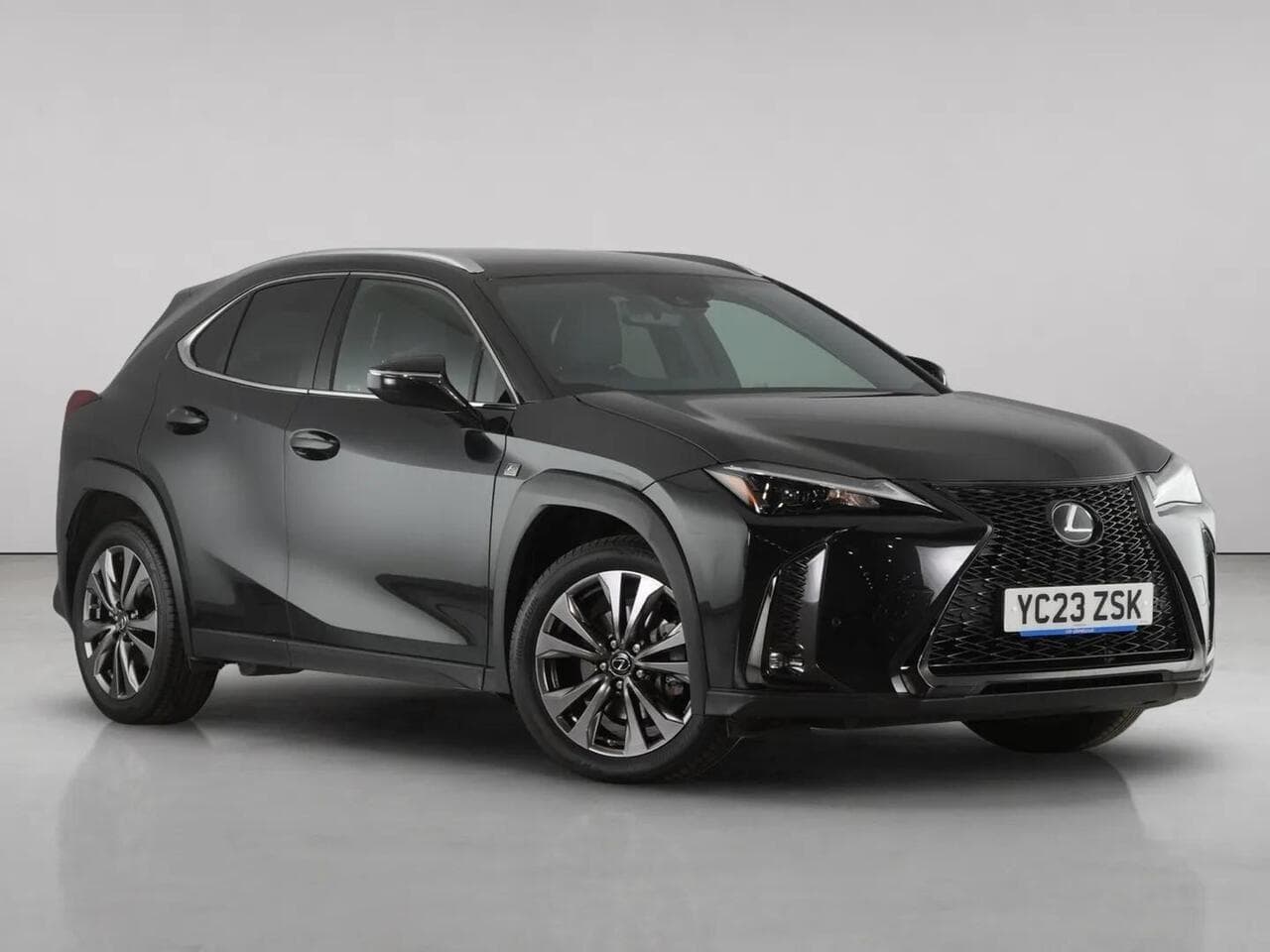 Lexus UX - Lexus UX 2.0 250h F Sport Design SUV 5dr Petrol Hybrid E-CVT Euro 6 (s/s) (184 ps)