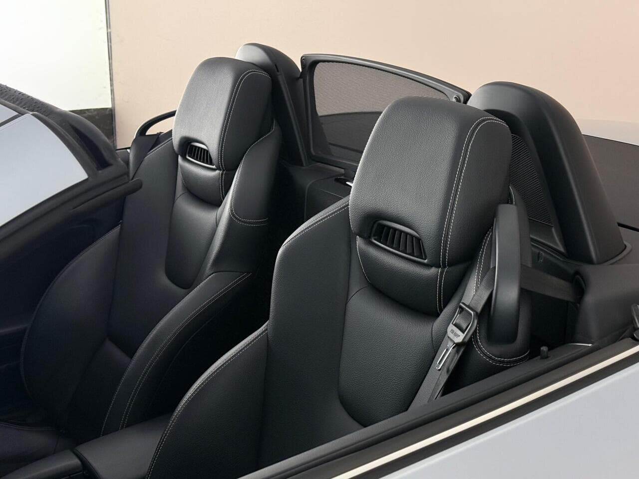 Mercedes-Benz SLC thumbnail Seat Front Passenger