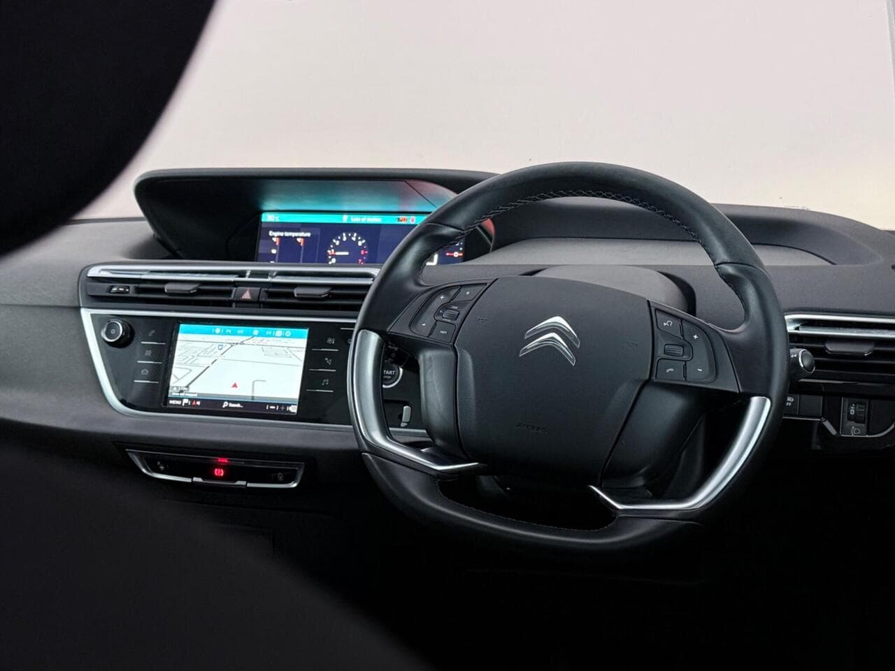 Citroen Grand C4 Picasso thumbnail Interior Front
