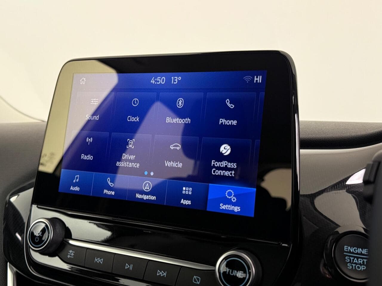 Ford Puma thumbnail Infotainment System