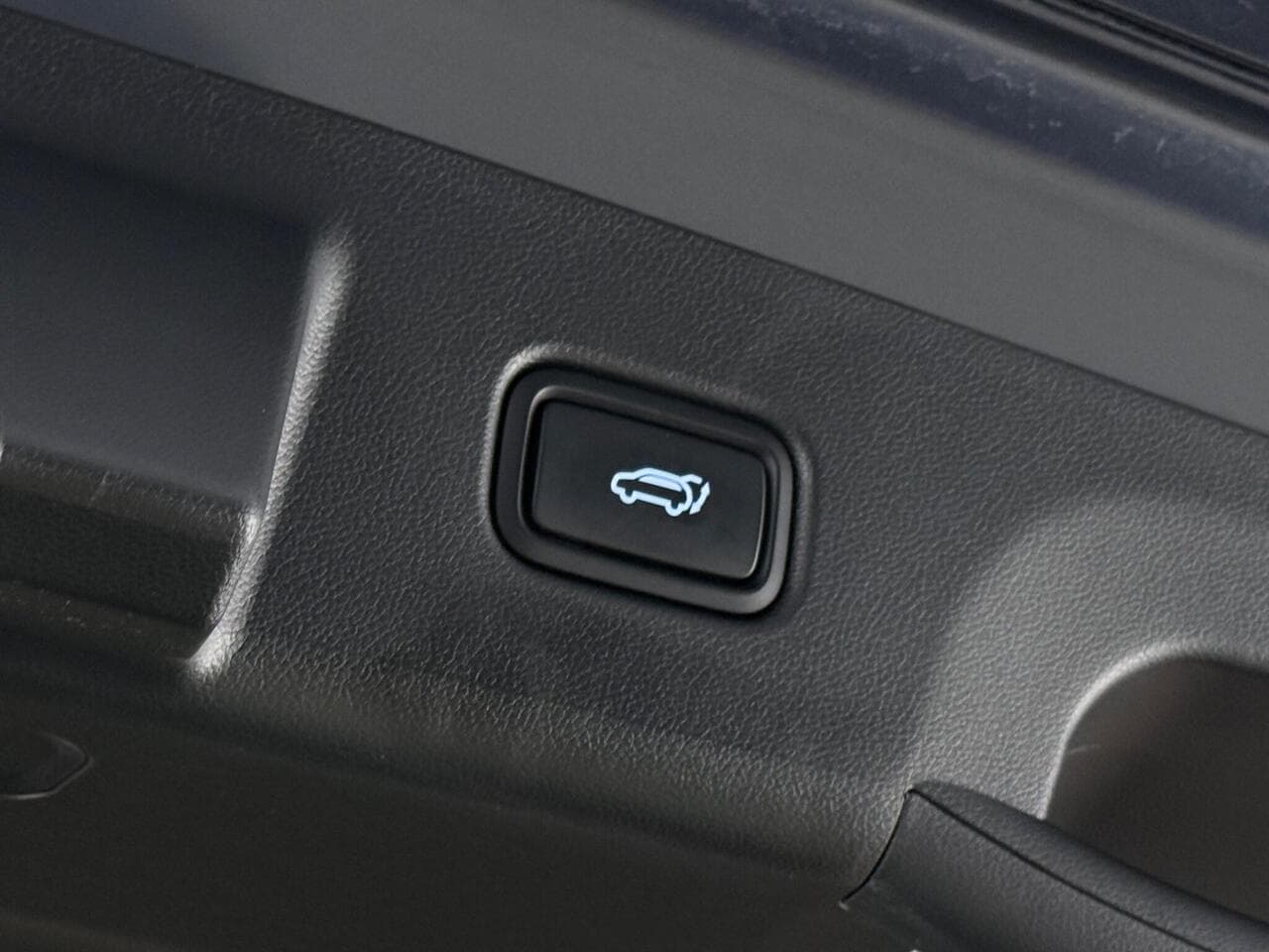 Hyundai TUCSON thumbnail Misc Controls