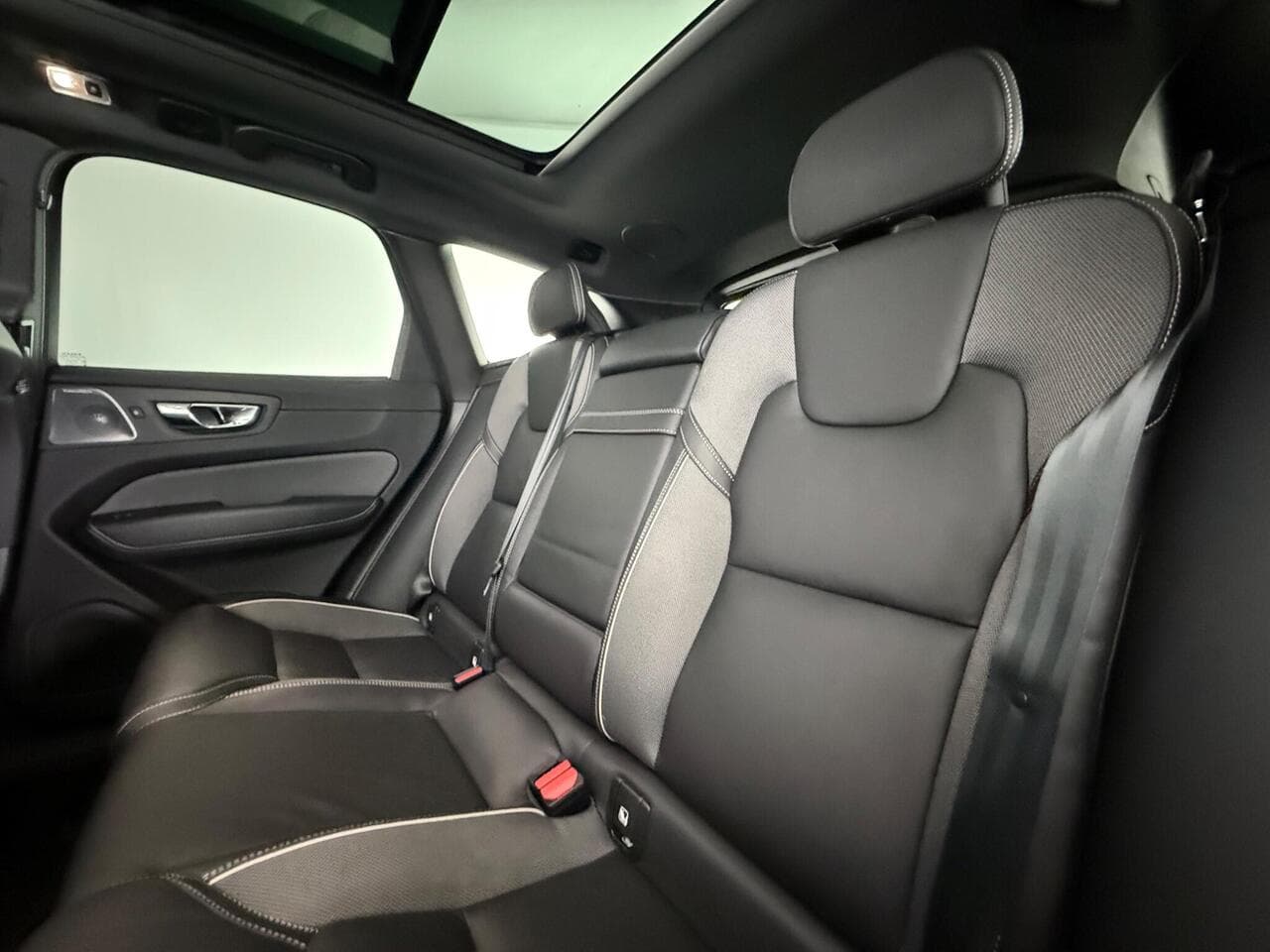 Volvo XC60 thumbnail Seat Front Passenger
