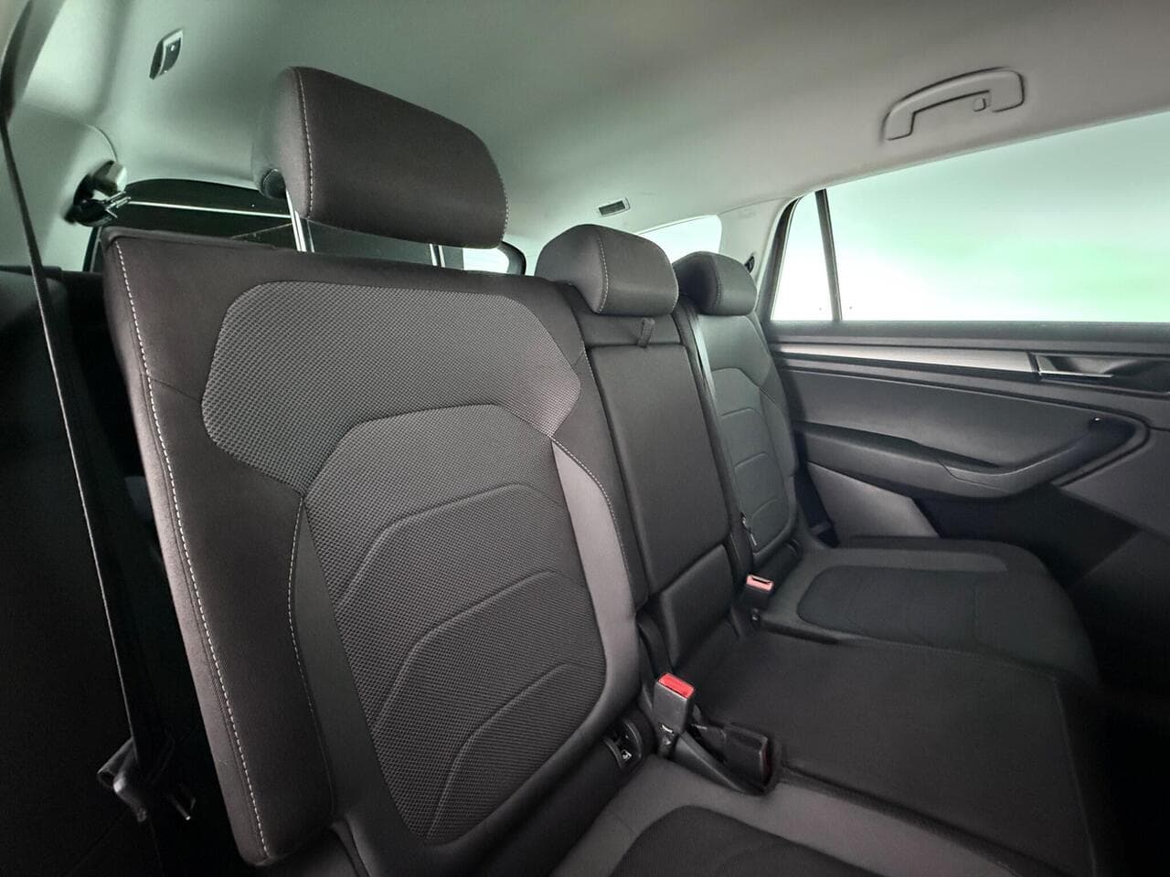 Skoda Kodiaq thumbnail Seats Rear