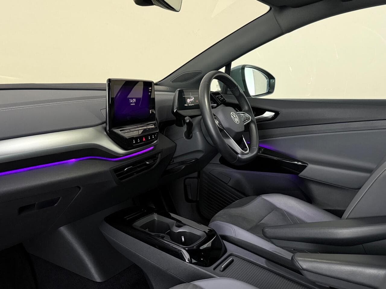 Volkswagen ID.4 thumbnail Interior Front