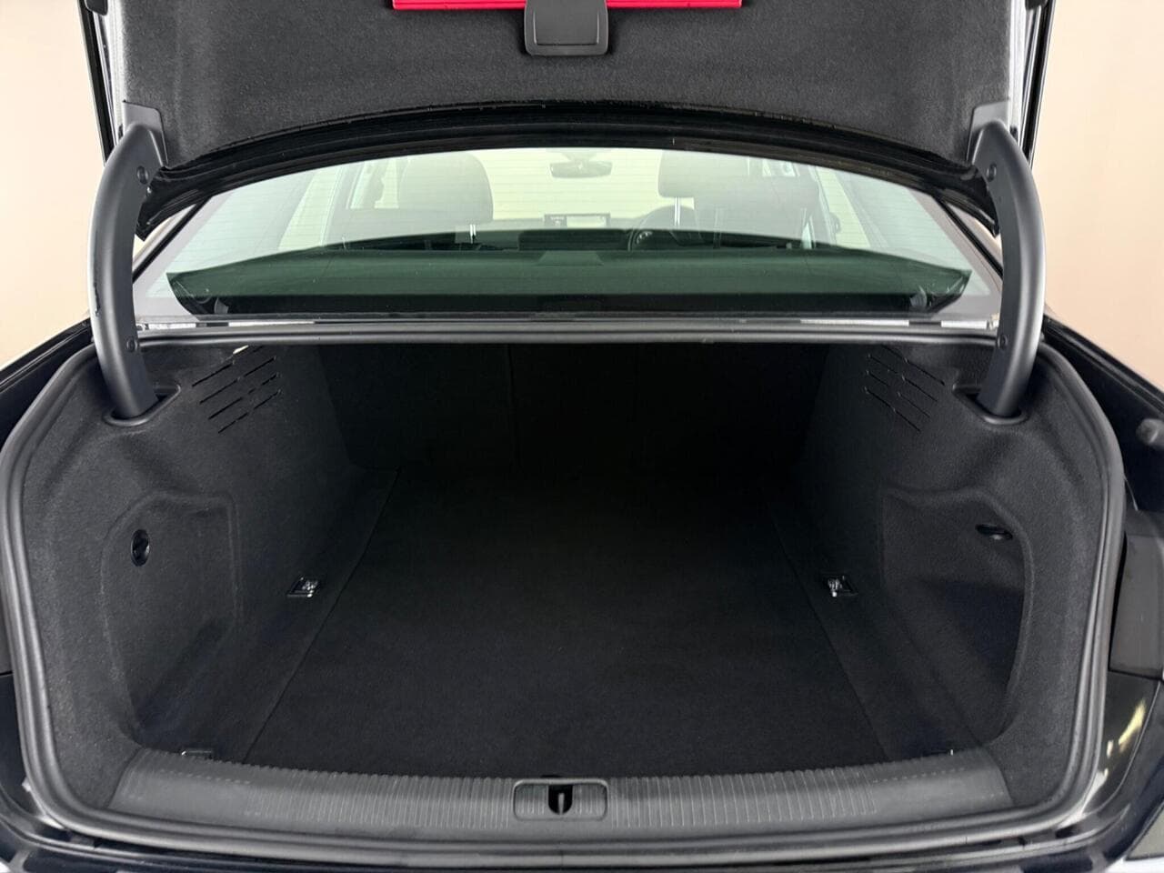 Audi A4 thumbnail Boot