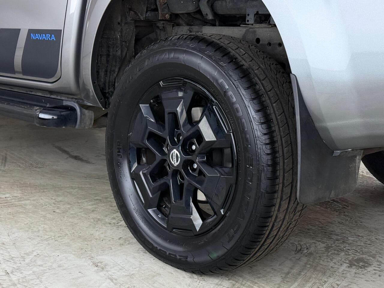 Nissan Navara thumbnail Wheel