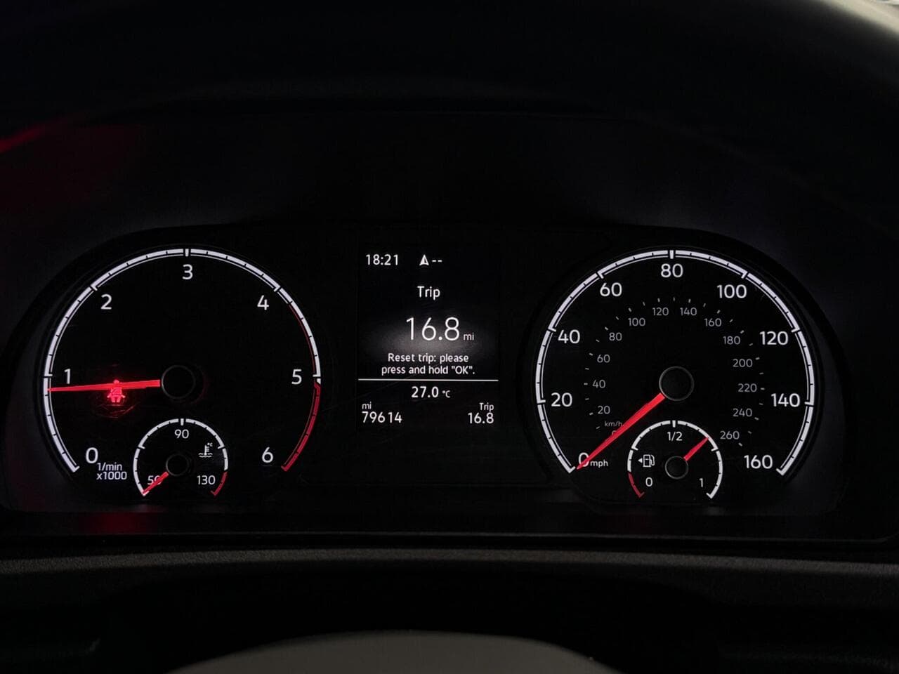 Volkswagen Caddy thumbnail Driver Instruments