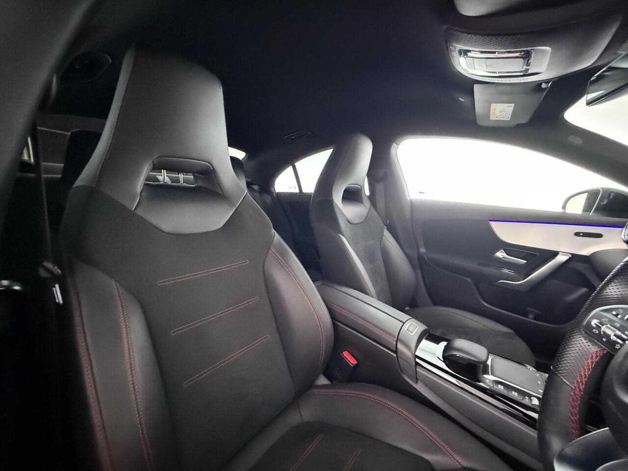 Mercedes-Benz CLA thumbnail Seat Driver