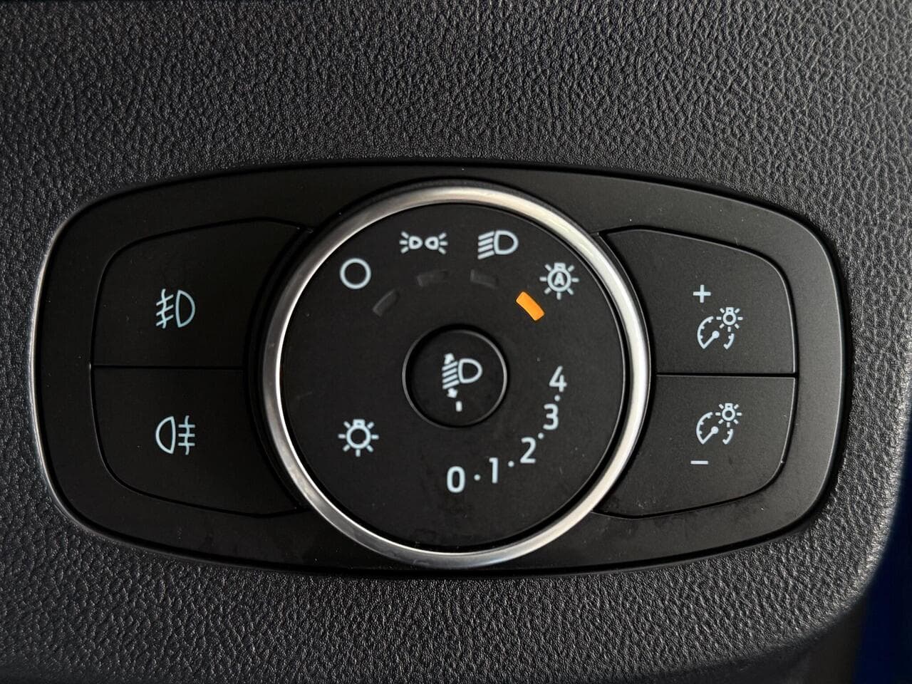 Ford Puma thumbnail Misc Controls
