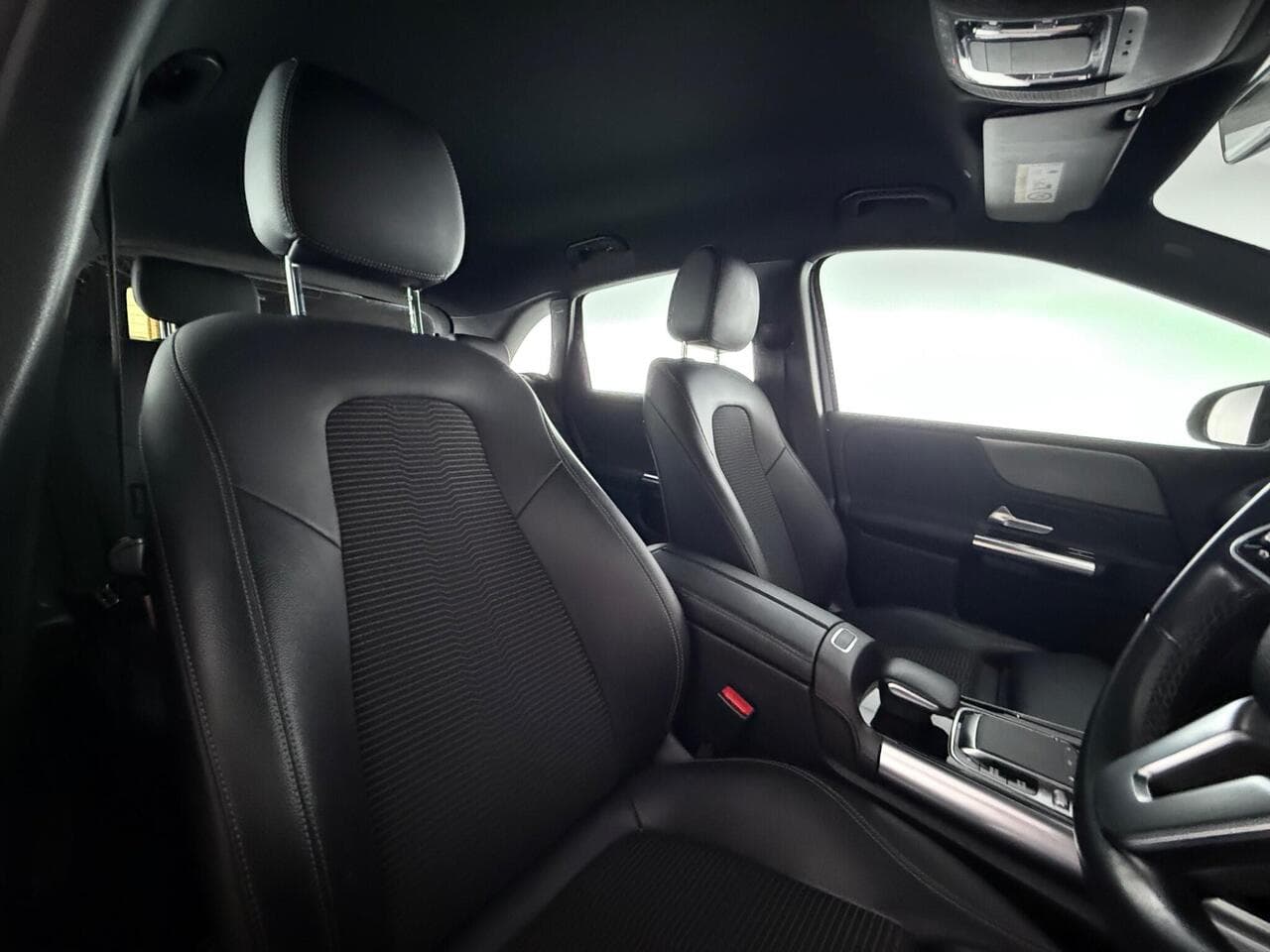 Mercedes-Benz B Class thumbnail Seat Driver