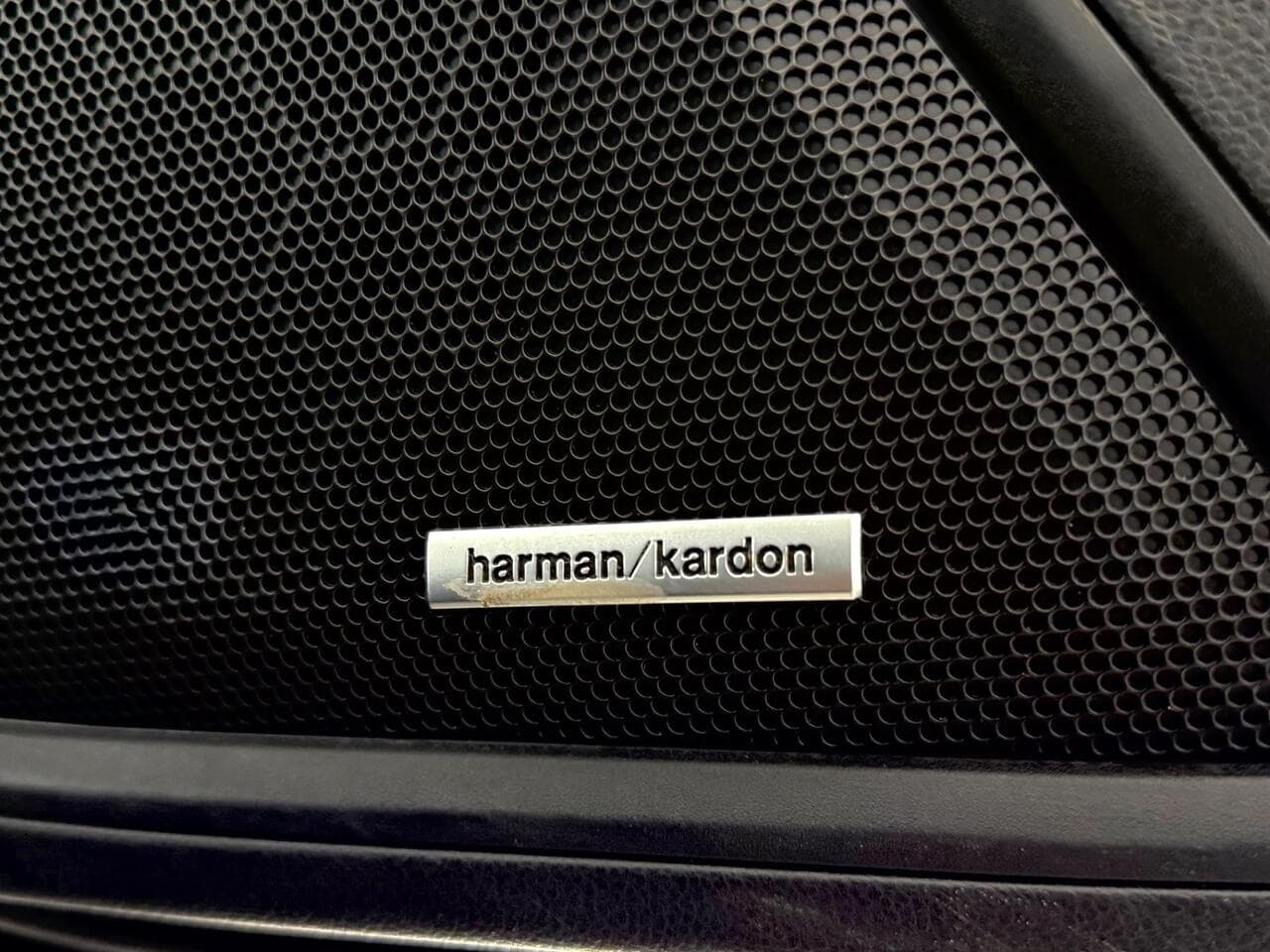 Subaru Outback thumbnail Misc Controls