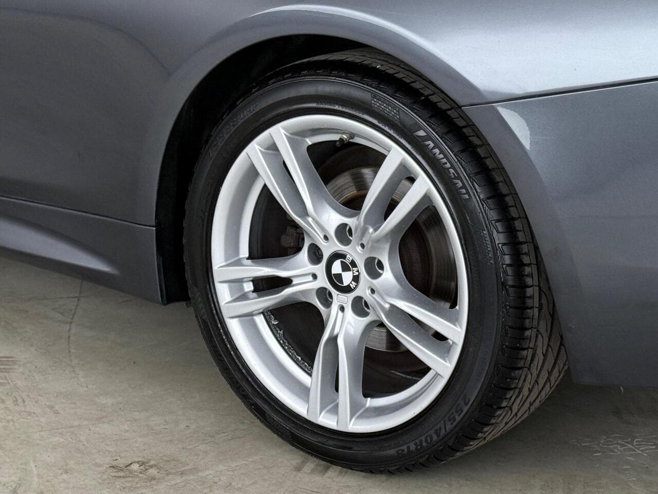BMW 4 Series thumbnail Wheel