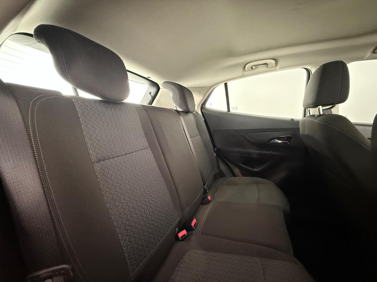 Vauxhall Mokka X thumbnail Seats Rear