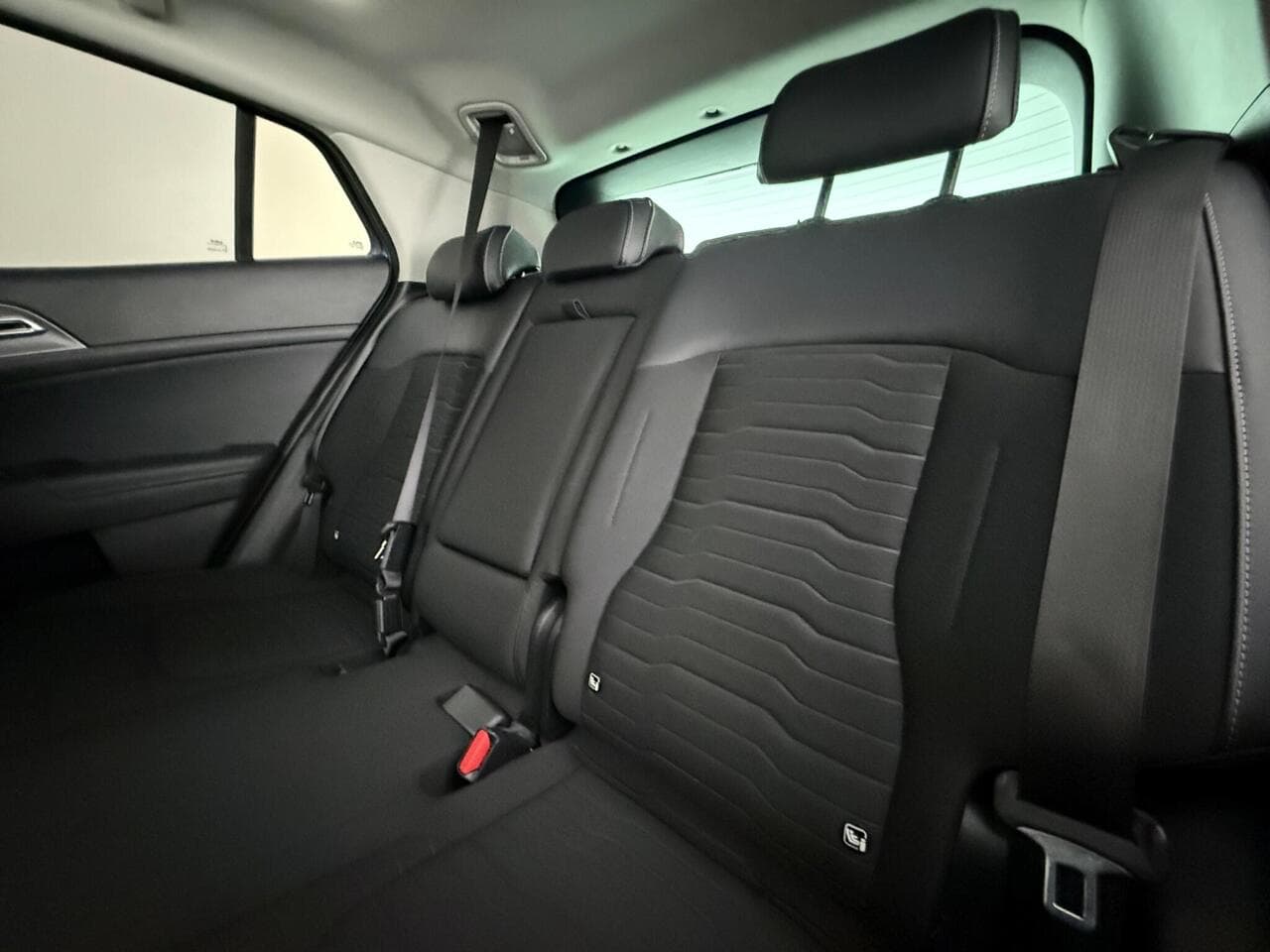 Kia Sportage thumbnail Seats Rear