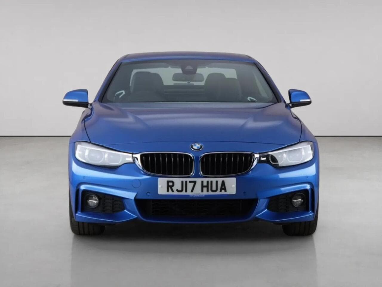 BMW 4 Series thumbnail Front