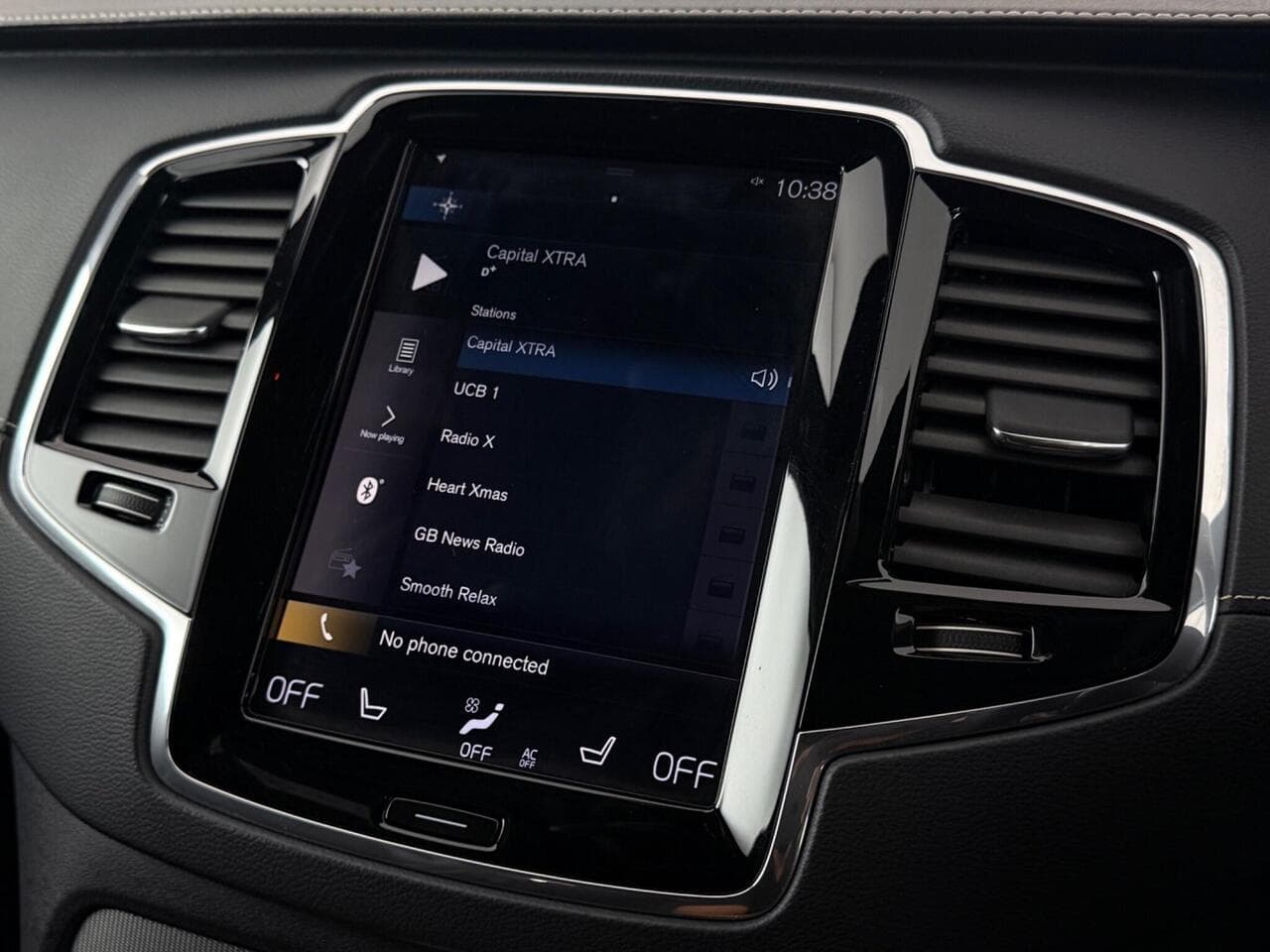 Volvo XC90 thumbnail Infotainment System
