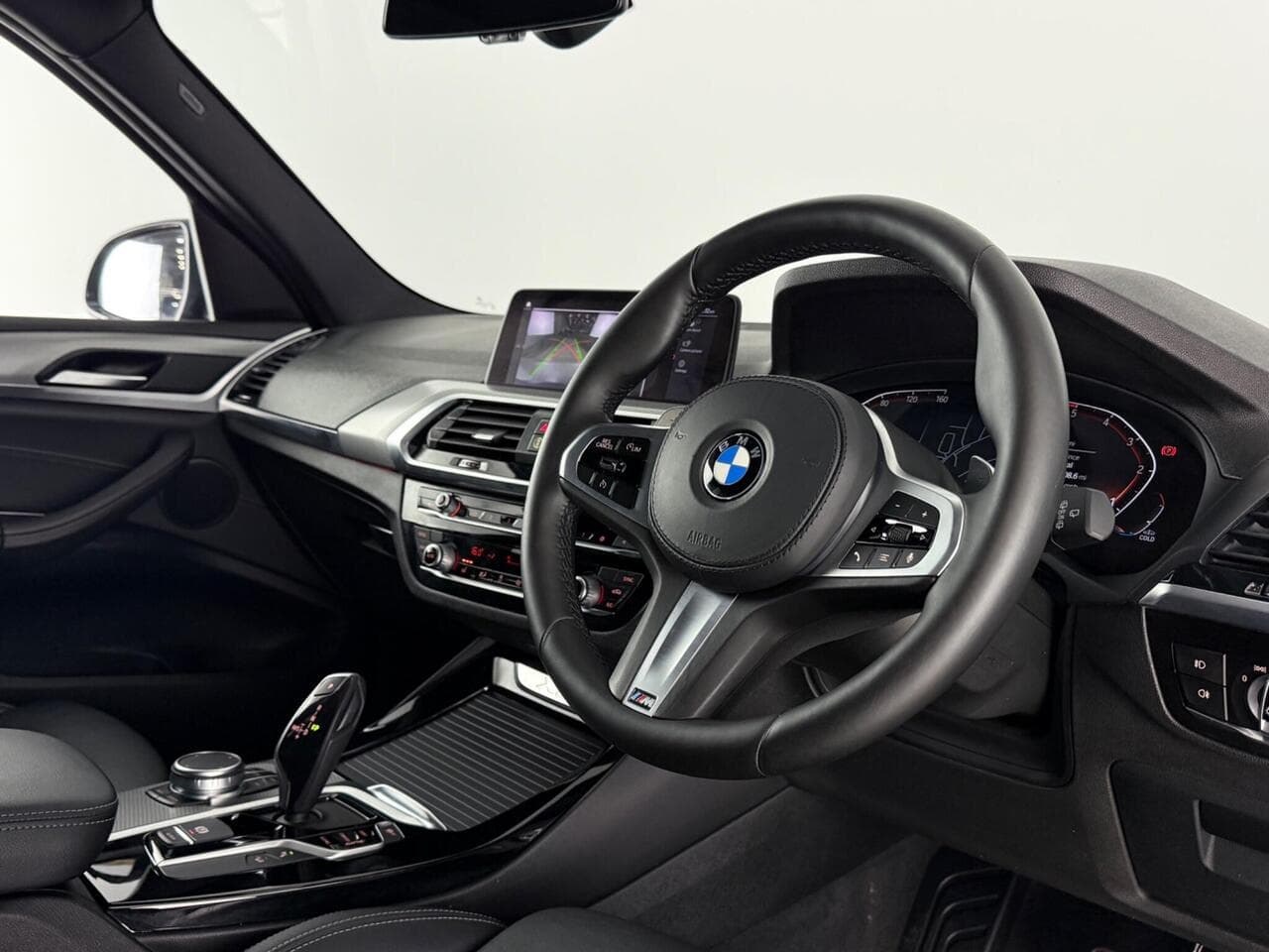 BMW X3 thumbnail Interior Front