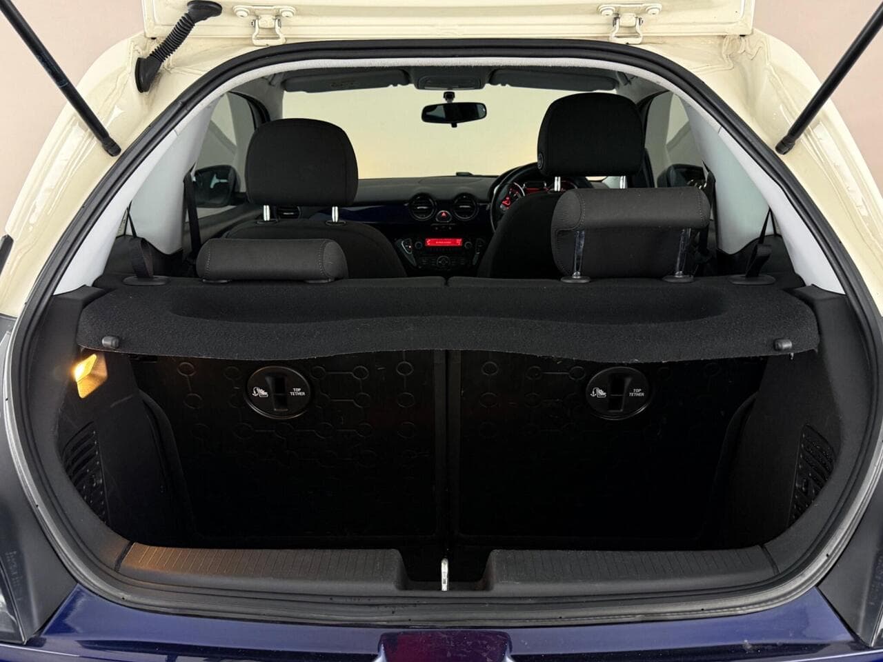 Vauxhall ADAM thumbnail Boot