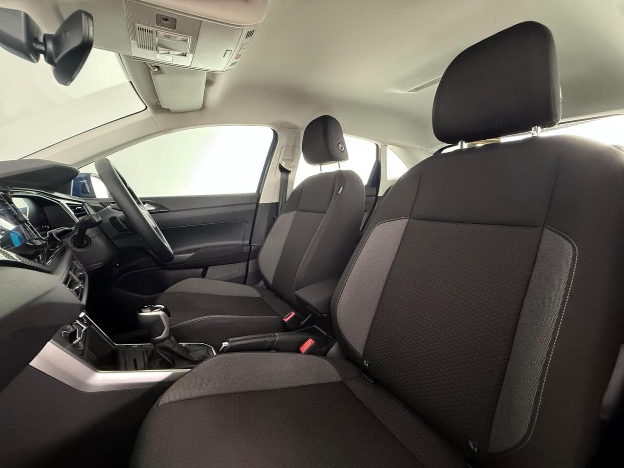 Volkswagen Taigo thumbnail Seat Front Passenger