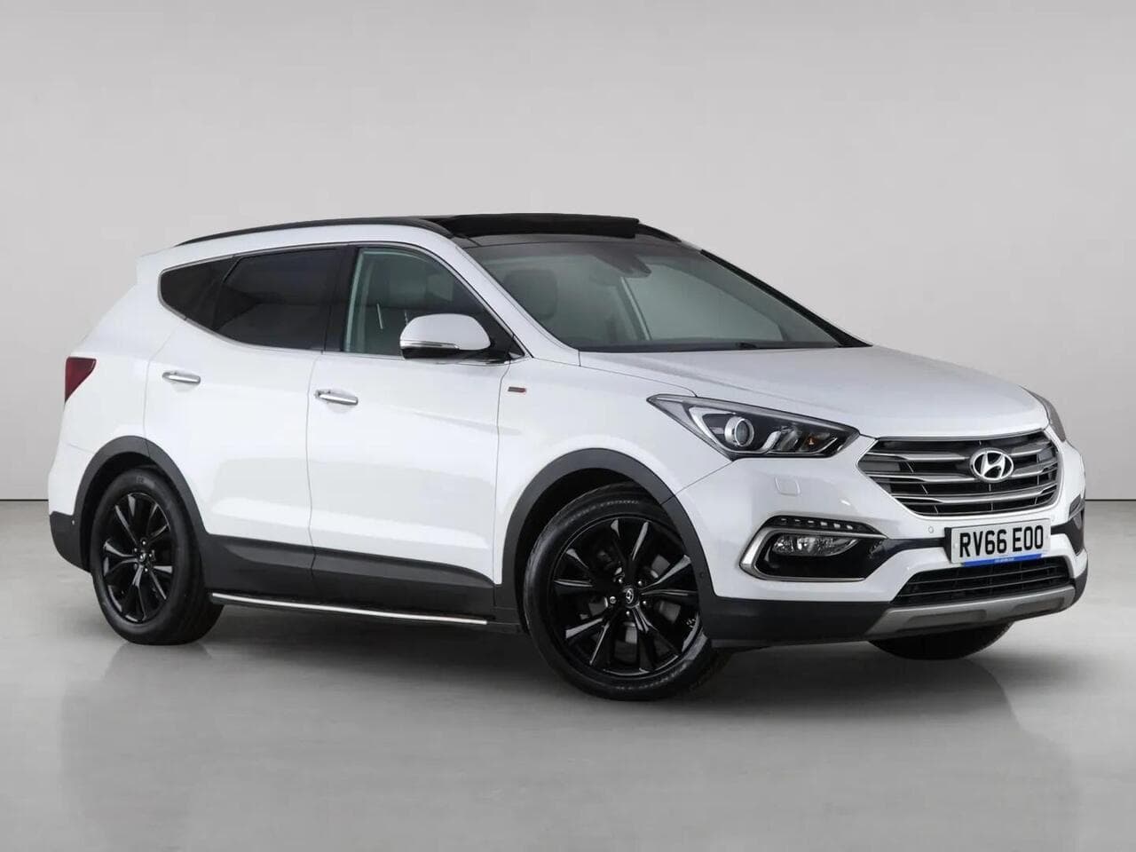 Hyundai Santa Fe - Hyundai Santa Fe 2.2 CRDi Blue Drive Wiggins Edition Auto 4WD Euro 6 (s/s) 5dr (7 Seat)