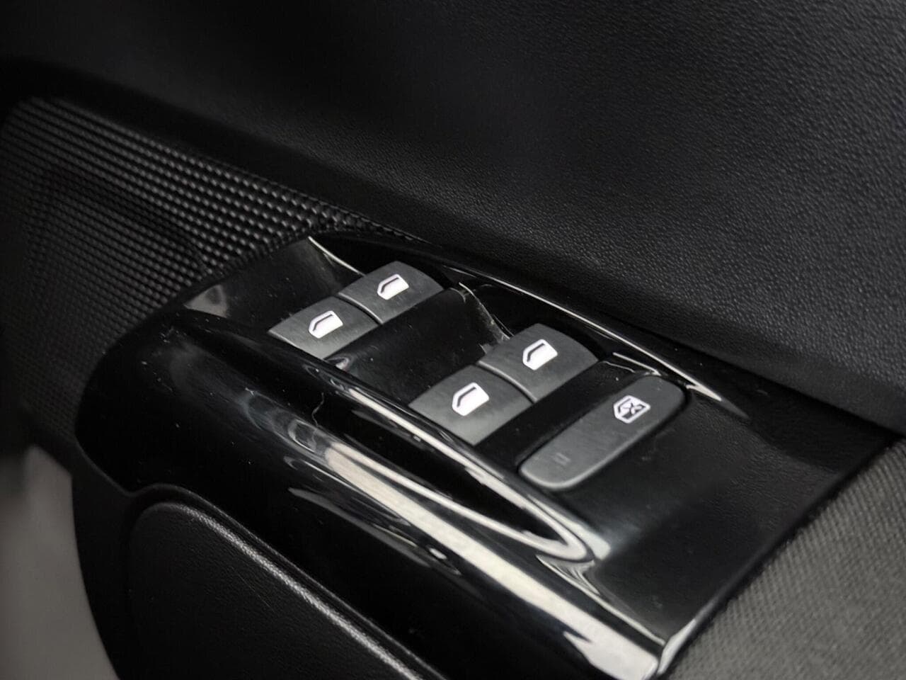 Citroen C3 thumbnail Misc Controls