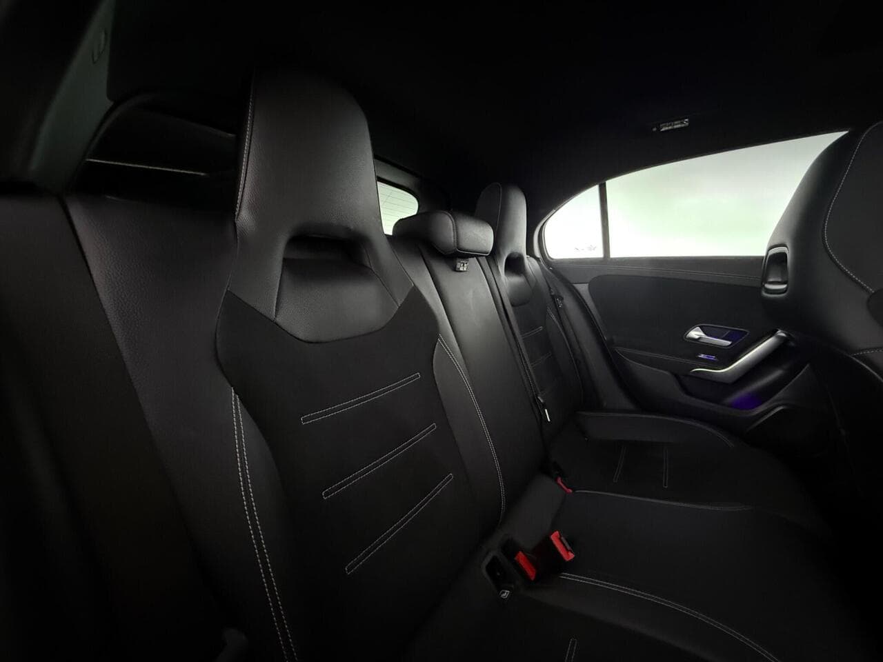 Mercedes-Benz A Class thumbnail Seats Rear
