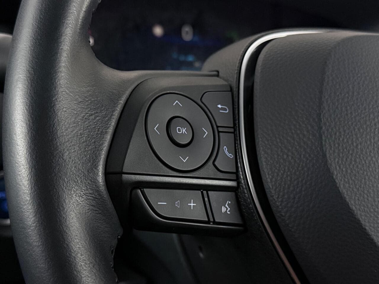 Toyota Corolla thumbnail Misc Controls