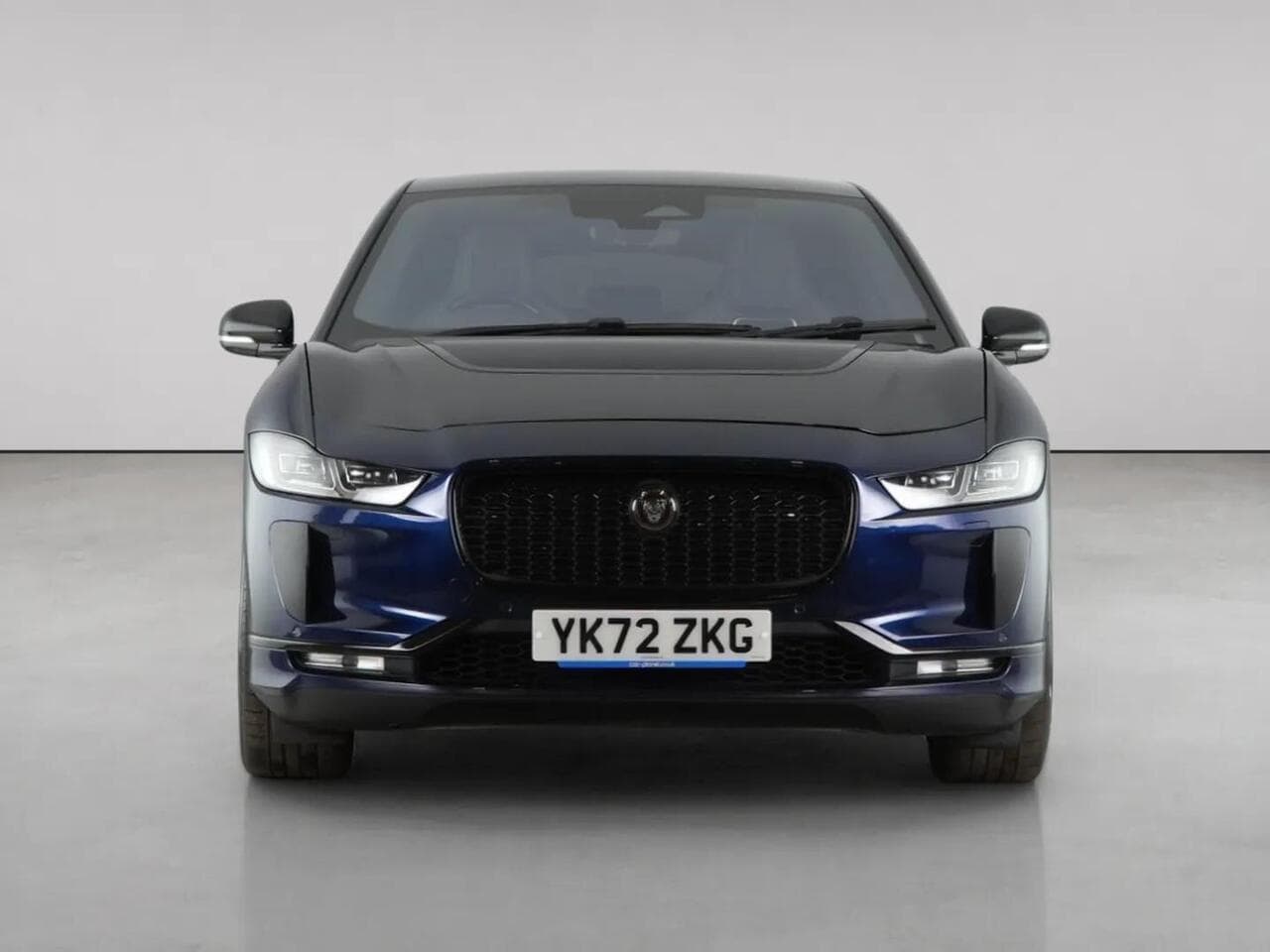 Jaguar I-PACE thumbnail Front