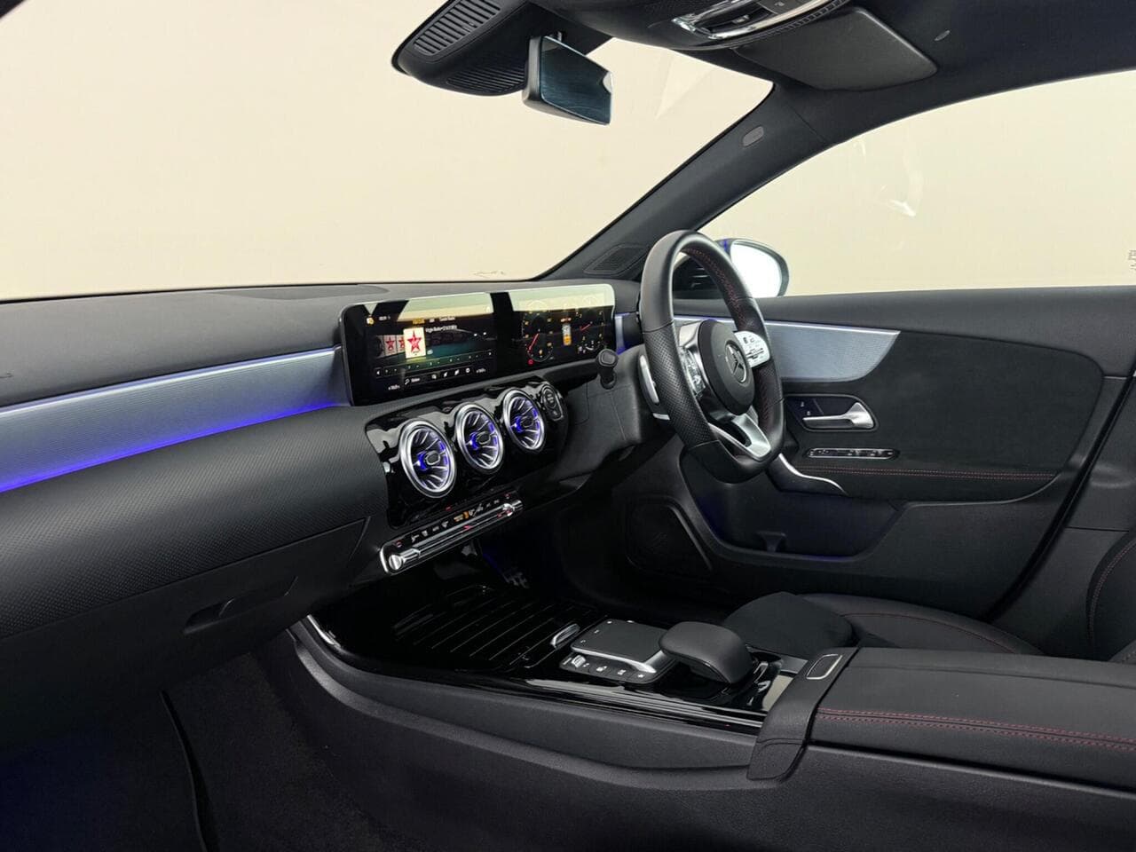 Mercedes-Benz A Class thumbnail Interior Front
