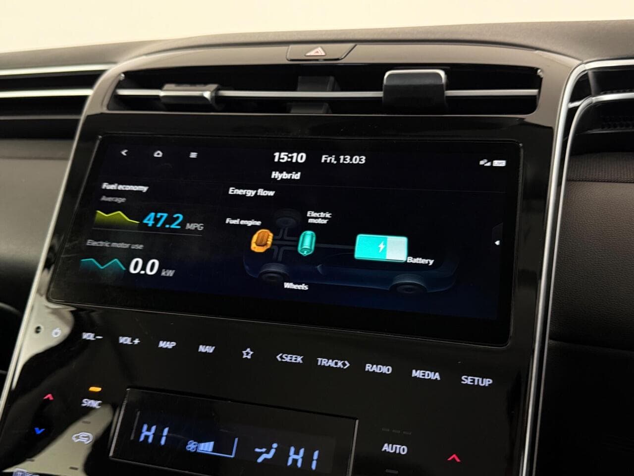 Hyundai TUCSON thumbnail Infotainment System