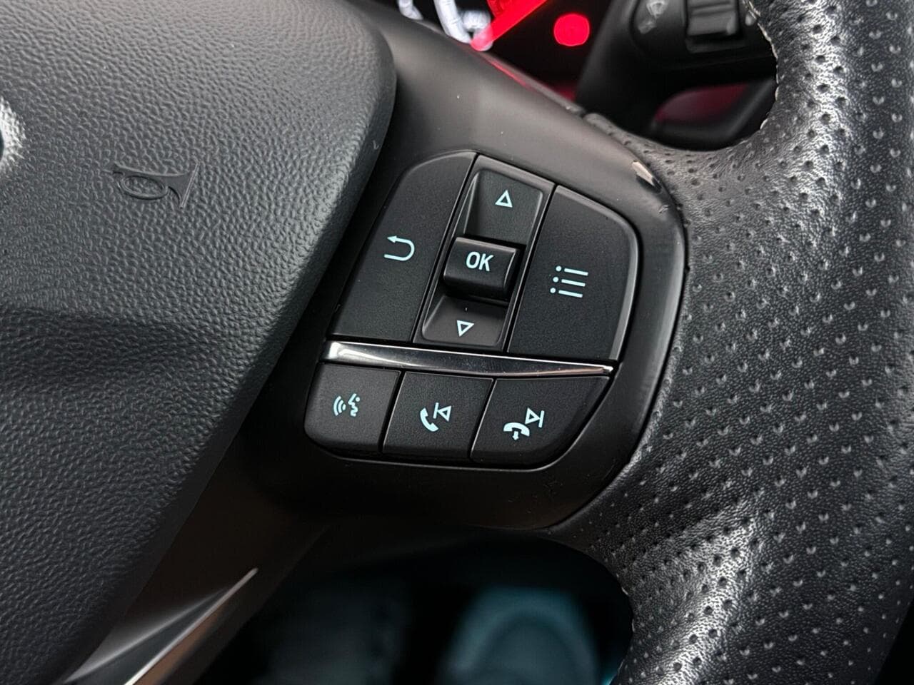 Ford Fiesta thumbnail Misc Controls