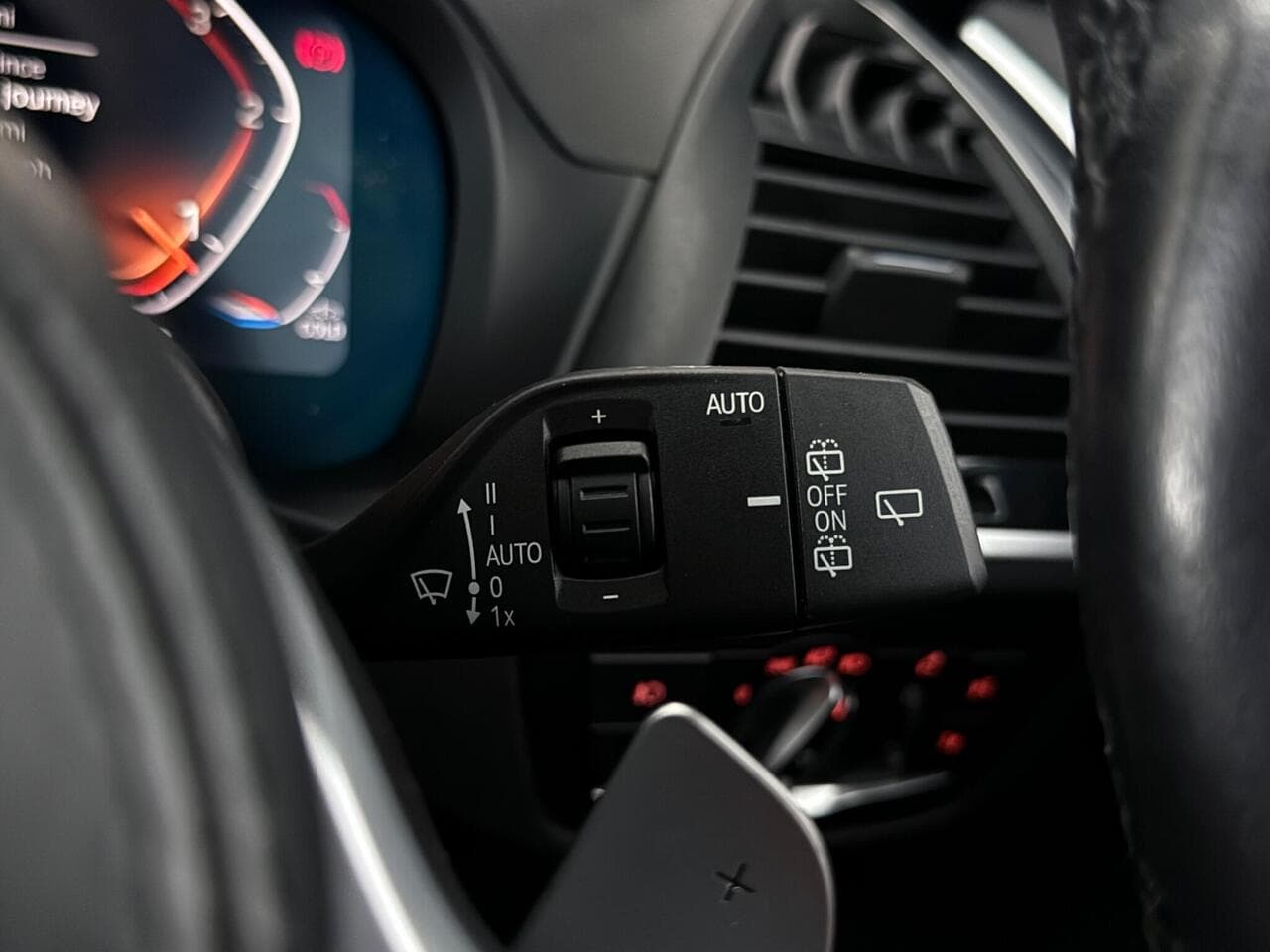 BMW X3 thumbnail Misc Controls