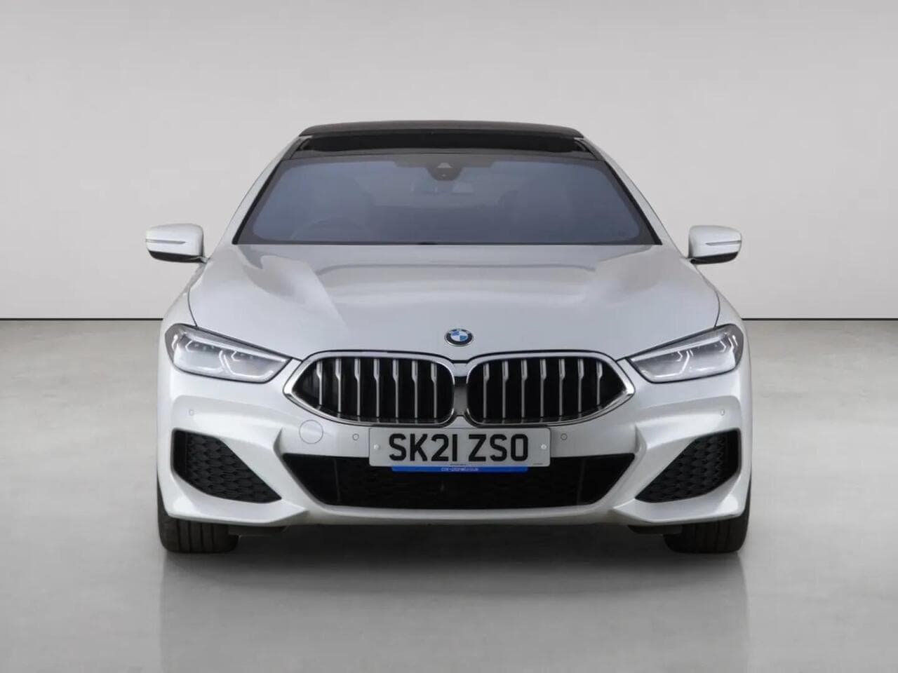 BMW 8 Series Gran Coupe thumbnail Front