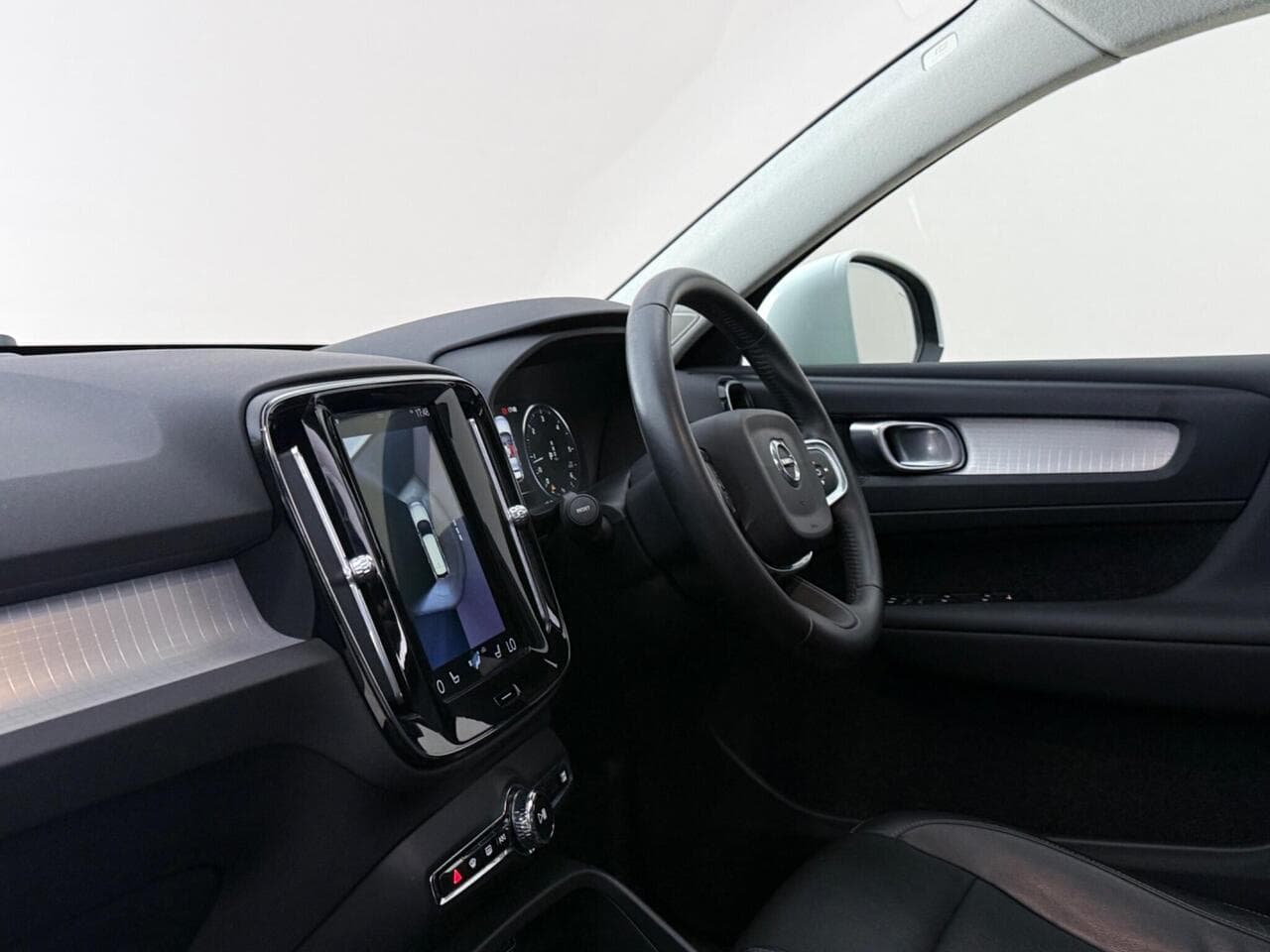 Volvo XC40 thumbnail Interior Front