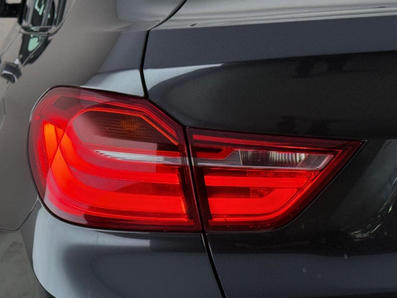 BMW X4 thumbnail Lights Rear