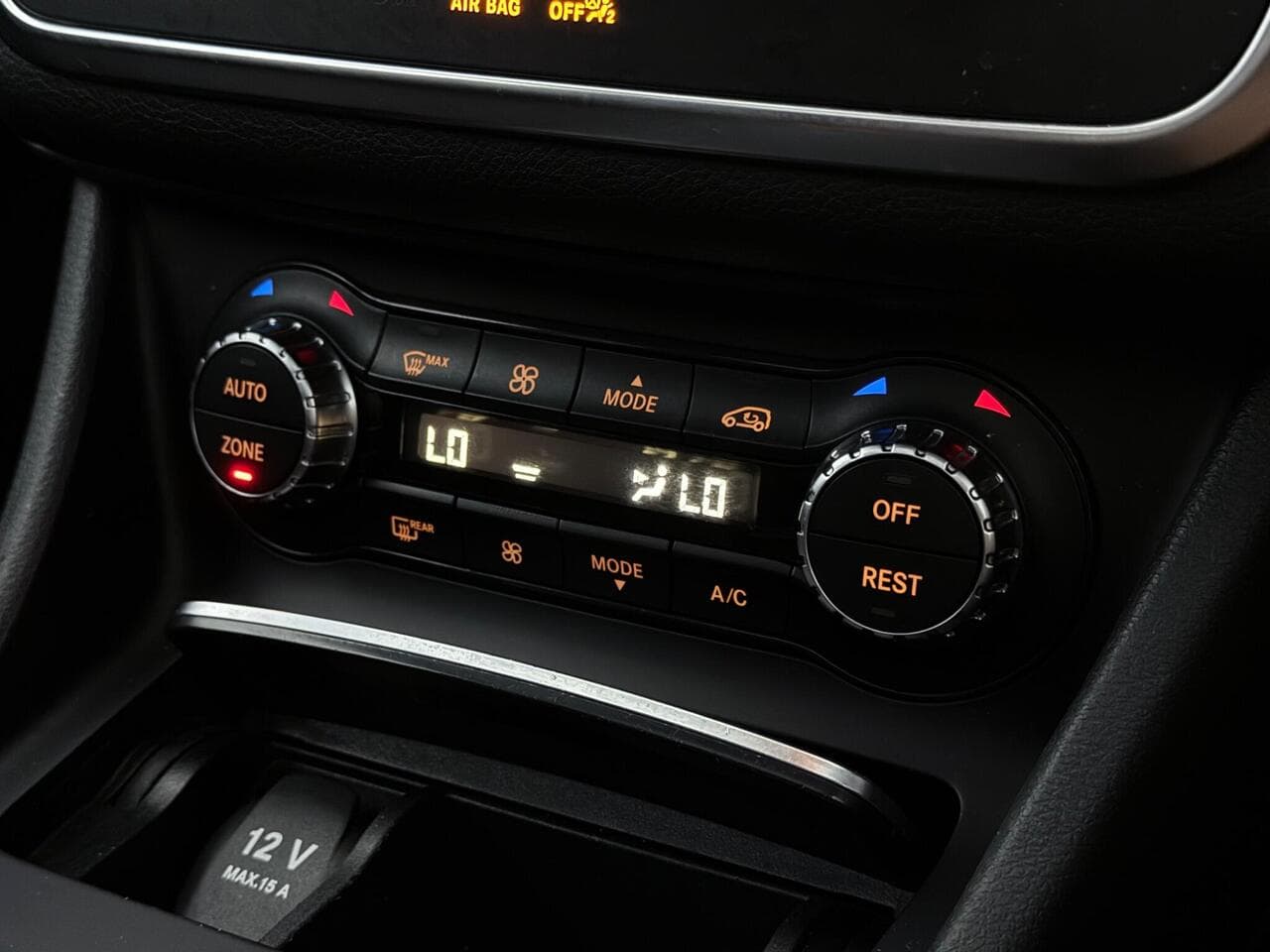 Mercedes-Benz CLA thumbnail Misc Controls