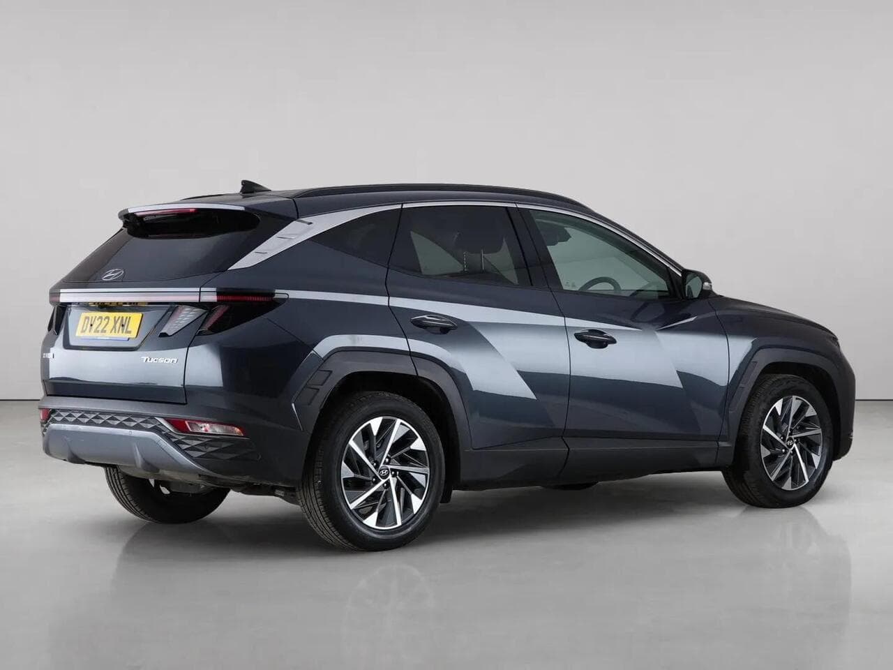 Hyundai TUCSON thumbnail Rear Right