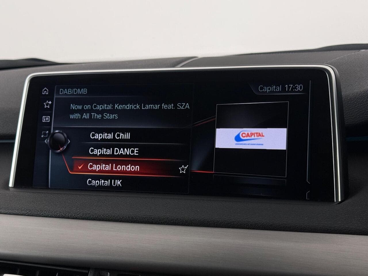 BMW X5 thumbnail Infotainment System