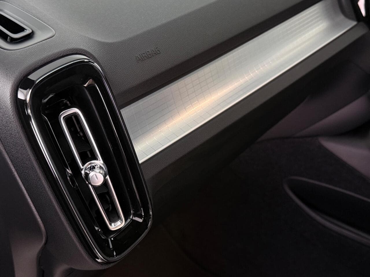 Volvo XC40 thumbnail Inconclusive