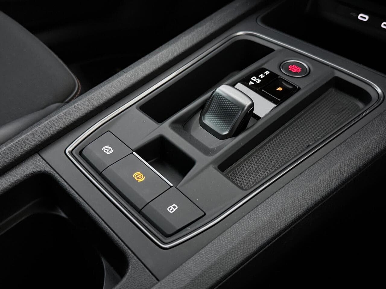 CUPRA Formentor thumbnail Interior Front
