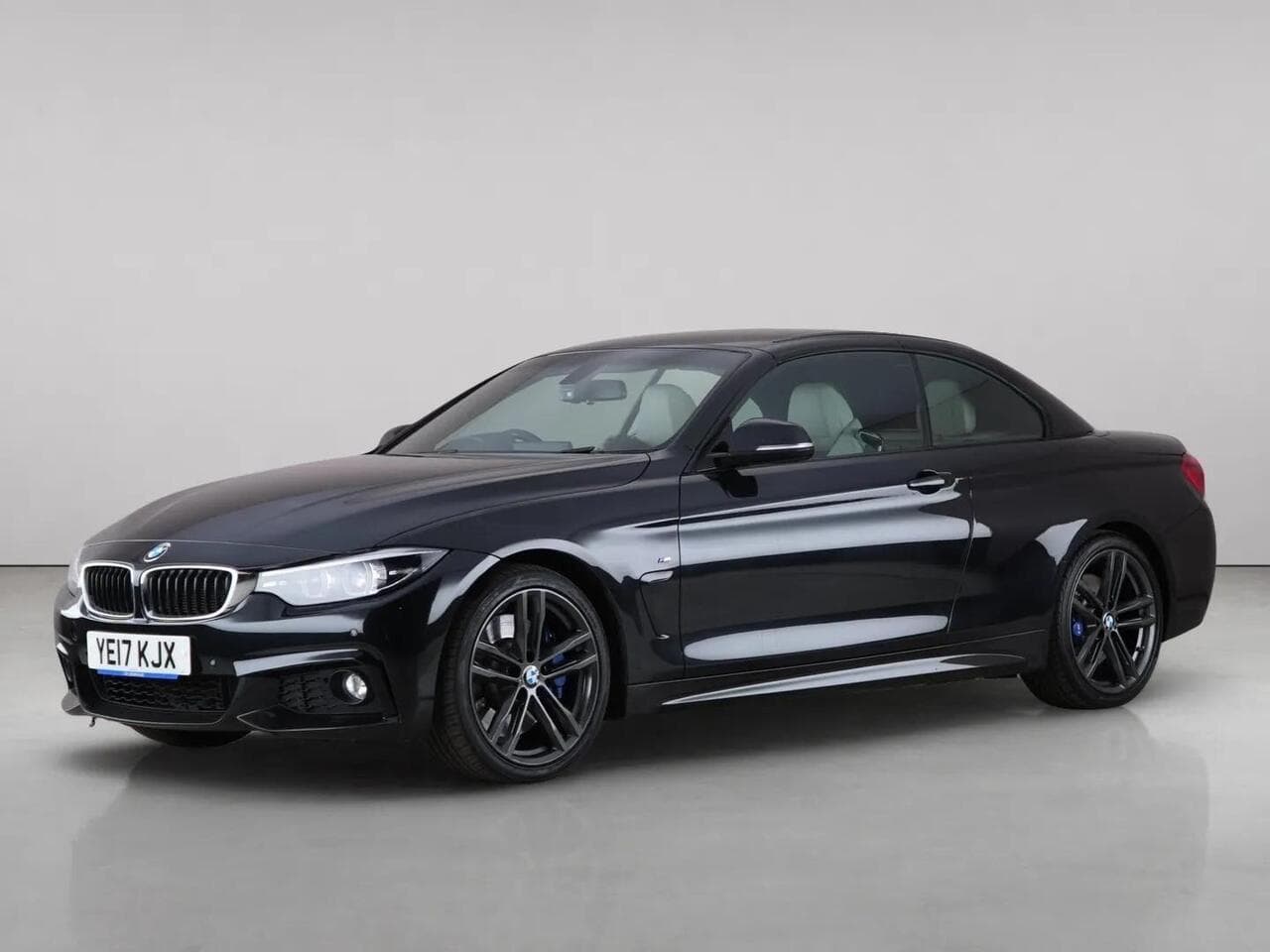 BMW 4 Series thumbnail Front Left