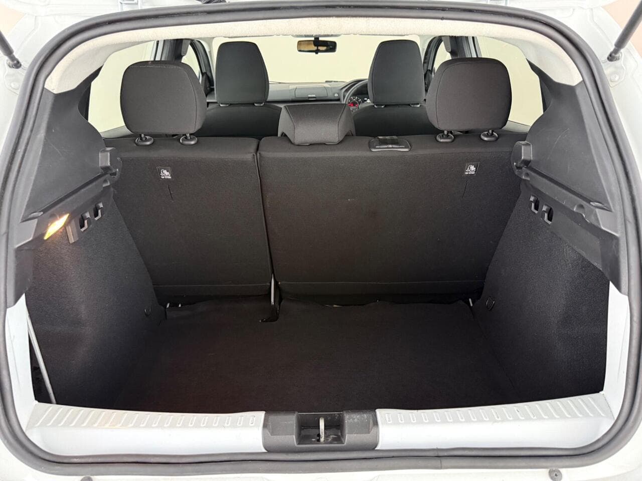 Dacia Sandero thumbnail Boot