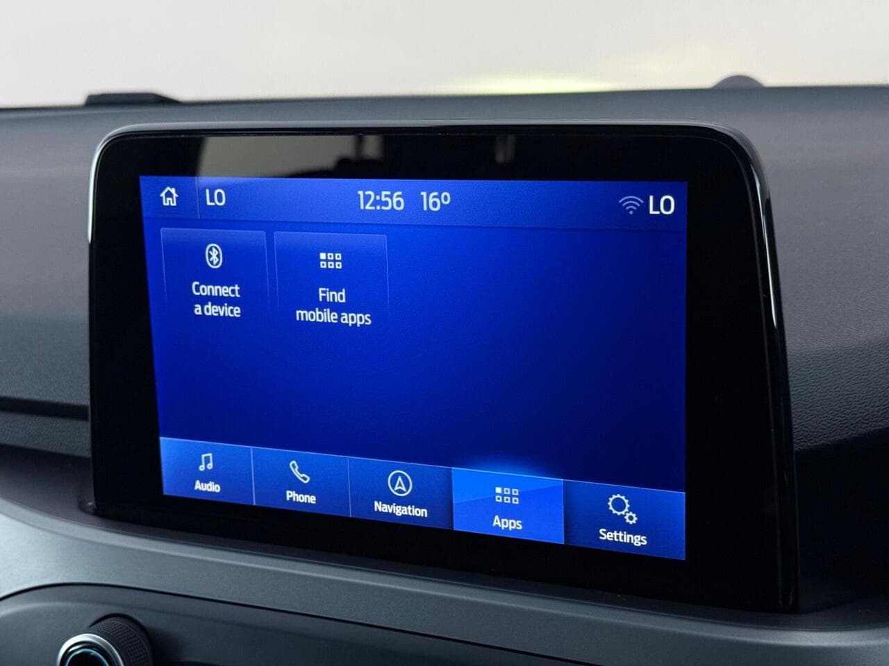 Ford Focus thumbnail Infotainment System